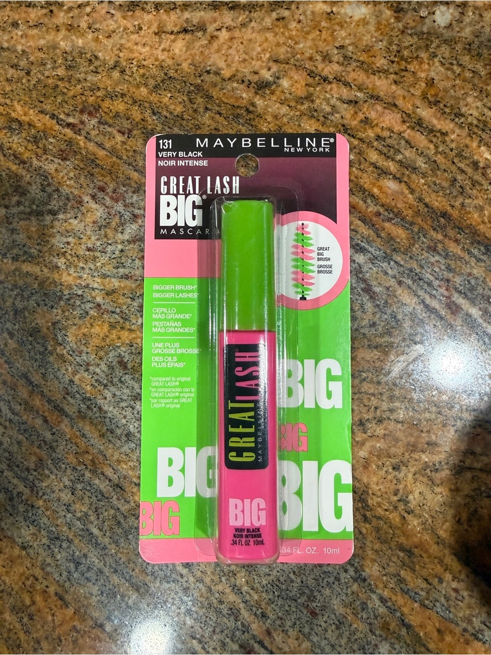 Maybelline Great Lash Big Mascara - Pink & Green (Very Black)